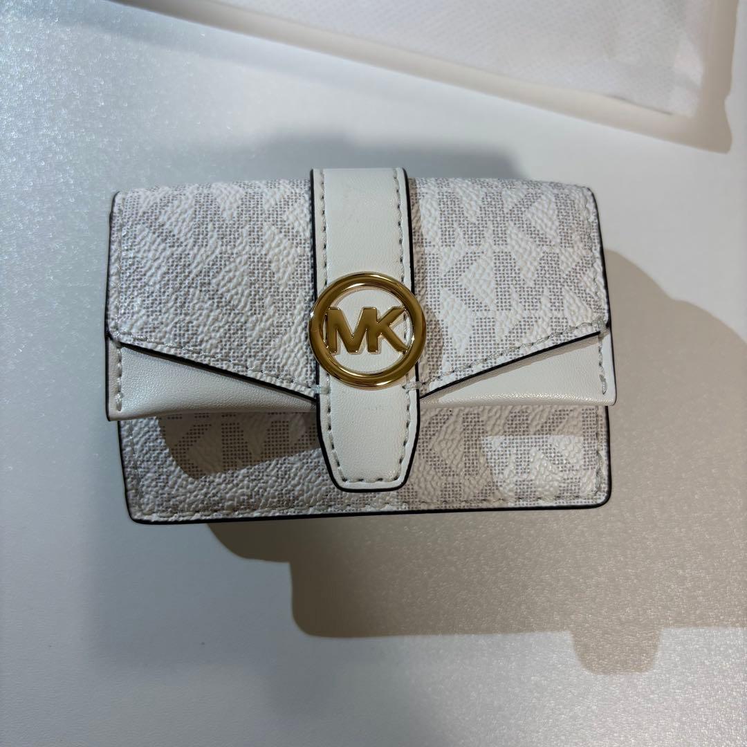 〈正規品・新品〉MICHAEL KORS 三つ折り財布 ホワイト