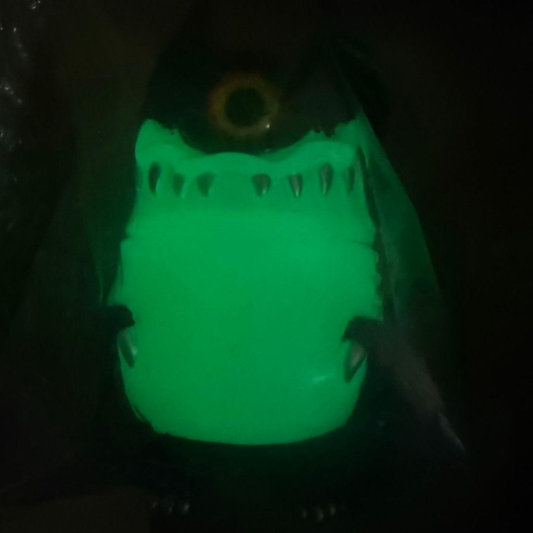 kagemaru designs 　デビルアイビー　GID　ソフビ　蓄光