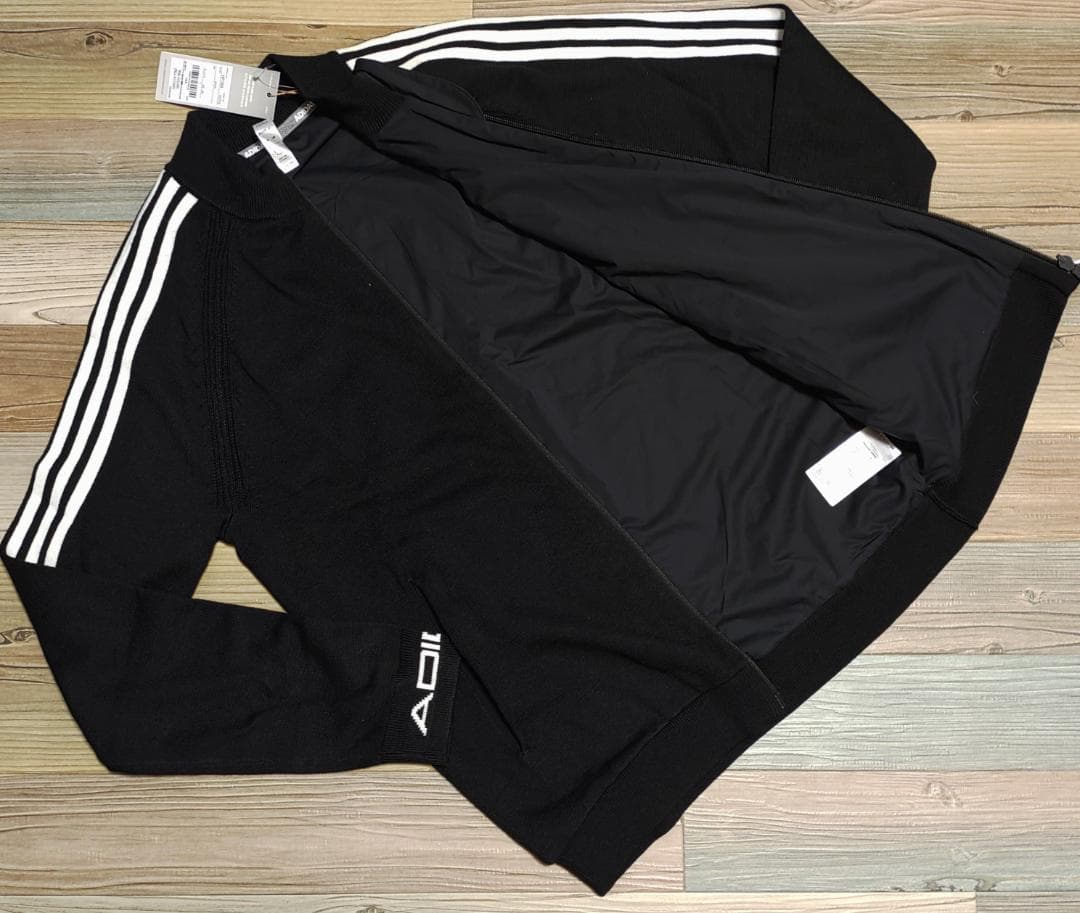 断捨離大きいサイズXL！⛳️新品⭐防風裏地付き ニットジャケット 黒 XL★