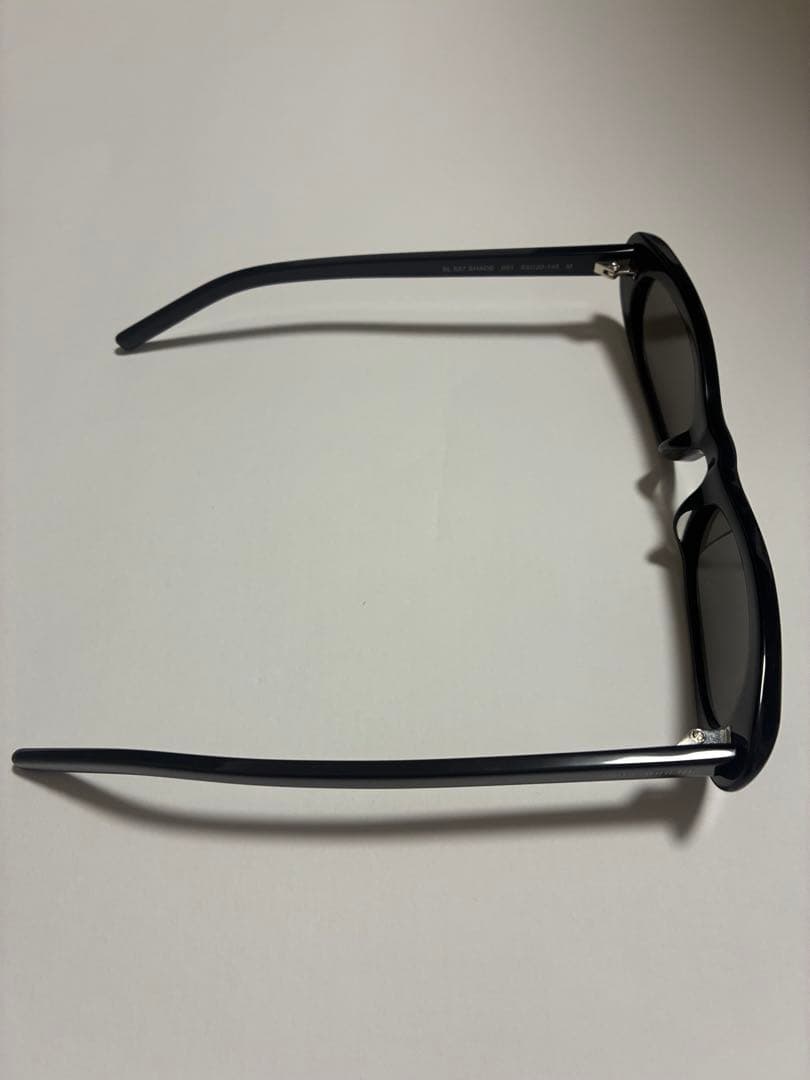 常田大希着用　Saint Laurent サングラス