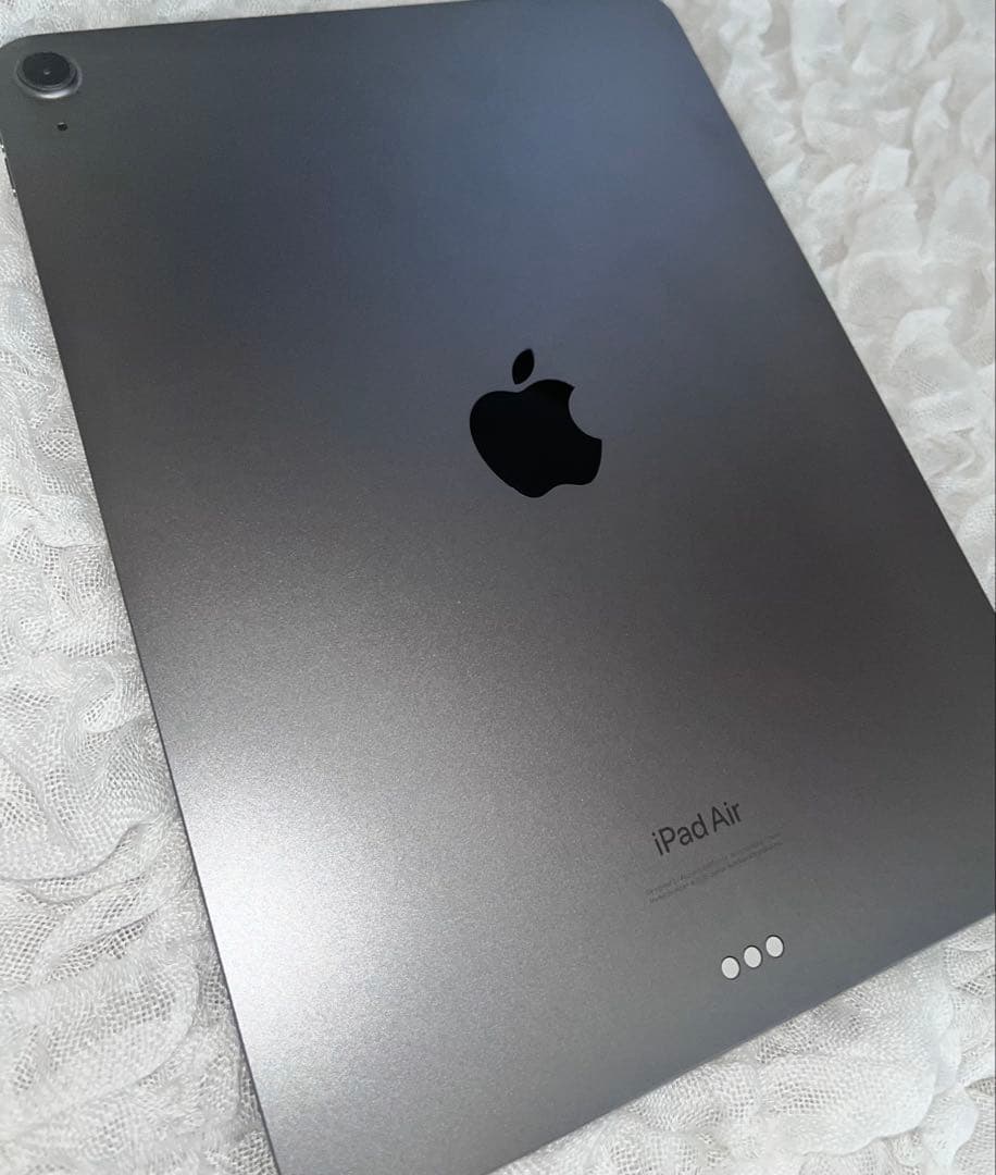 【美品】iPad Air 第5世代 10.9インチ 64GB WiーFiモデル