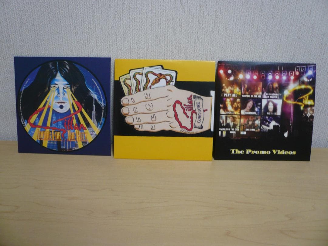 【紙ジャケ】GILLAN「THE SINGLES +P (11CDS+DVD）」