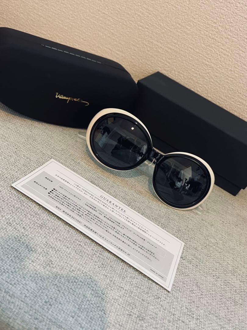 HYDE着 監修 同型同色GURUGURU サングラス ファンクラブ限定受注生産