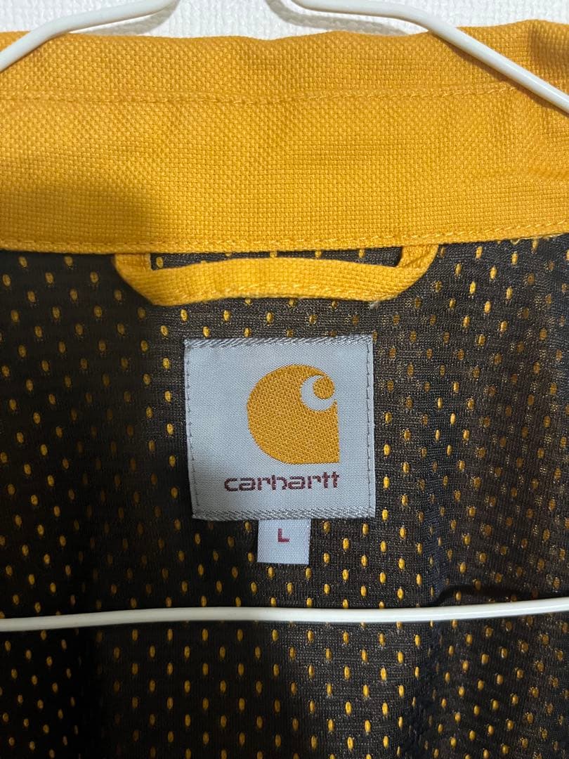 carhartt Cロゴ付きマスタードジャケット