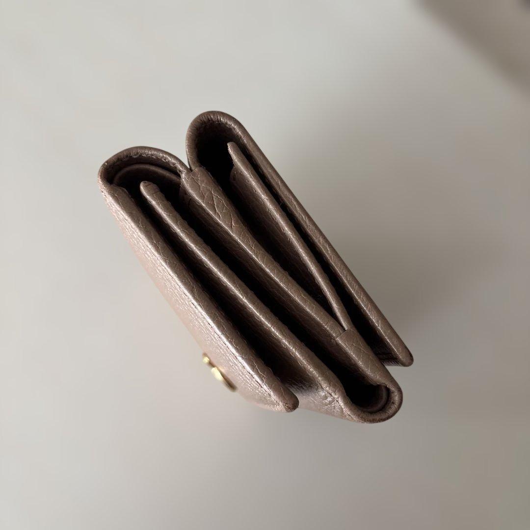 GUCCI 三つ折り財布