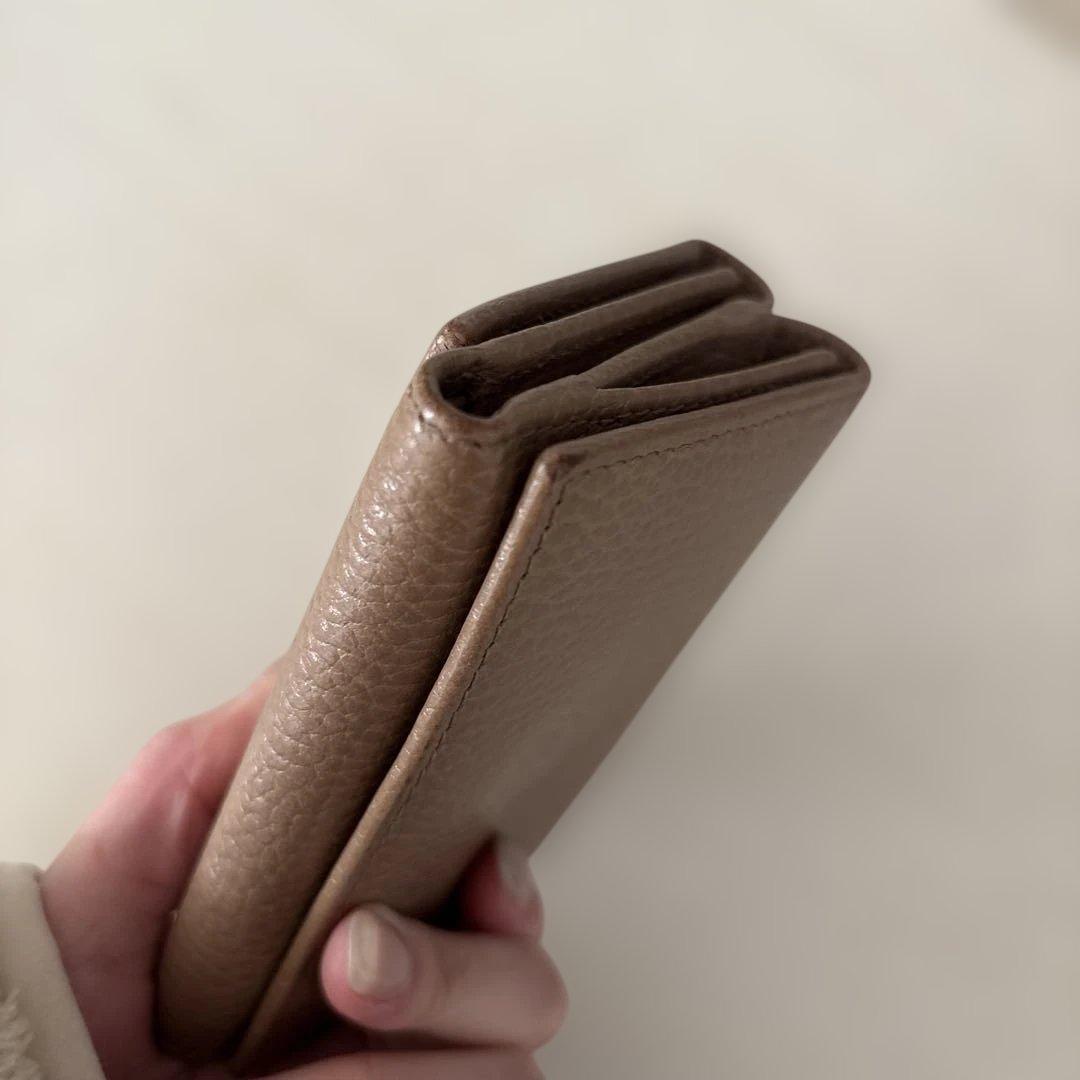 GUCCI 三つ折り財布