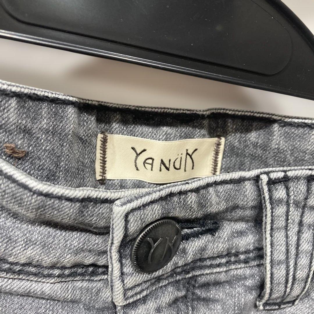 YANUK ストレートデニム　サイズ25