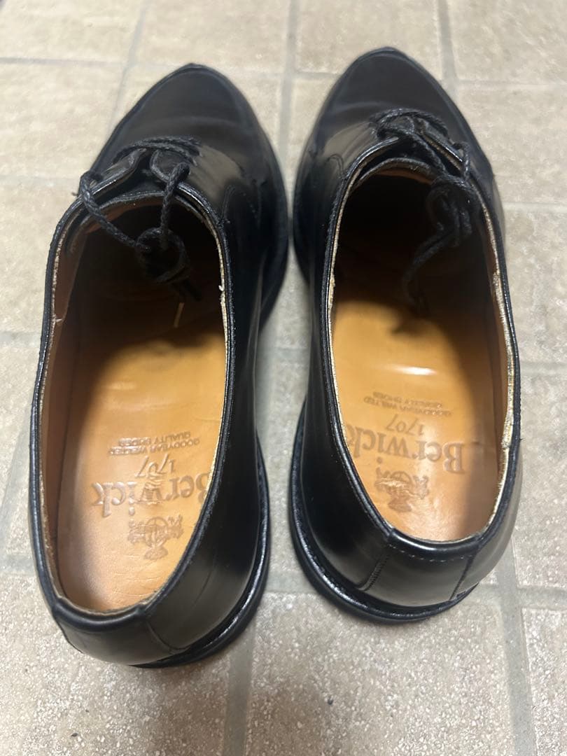 Berwick 2369BCVIBK UK6 純正シューツリー付き