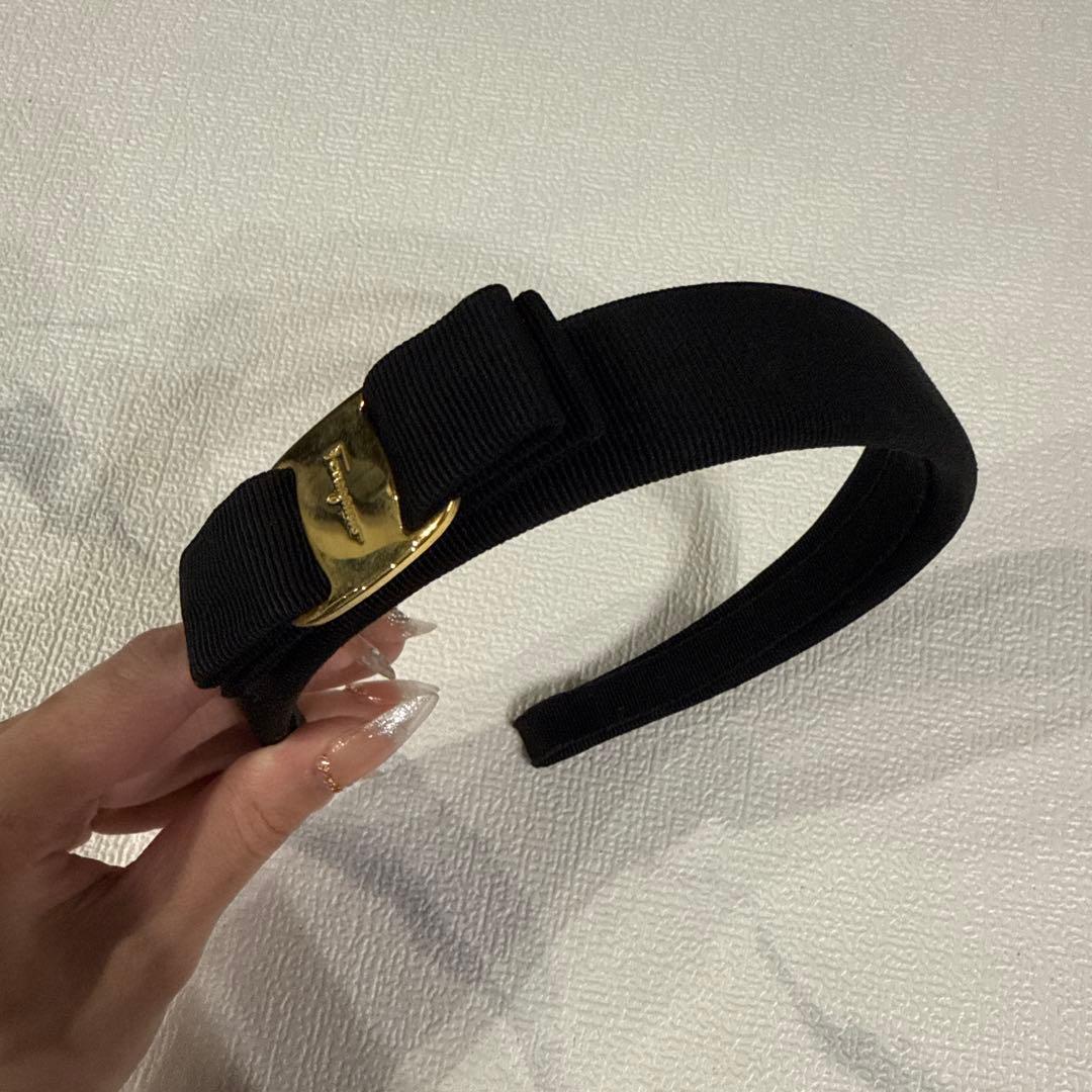 FERRAGAMO カチューシャ