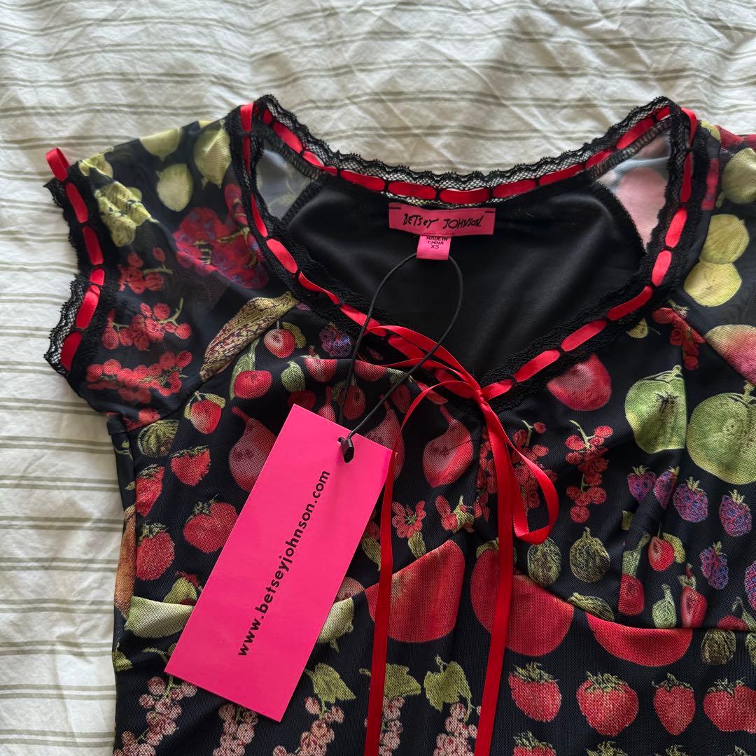 Betsey Johnson フルーツ柄半袖ワンピース