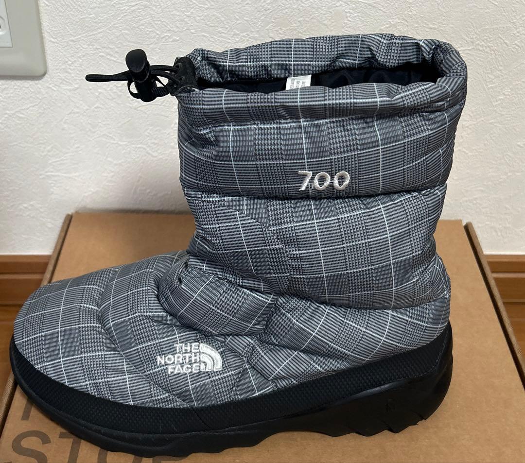THE NORTH FACE 700 ヌプシブーティ　グレー チェック　25cm