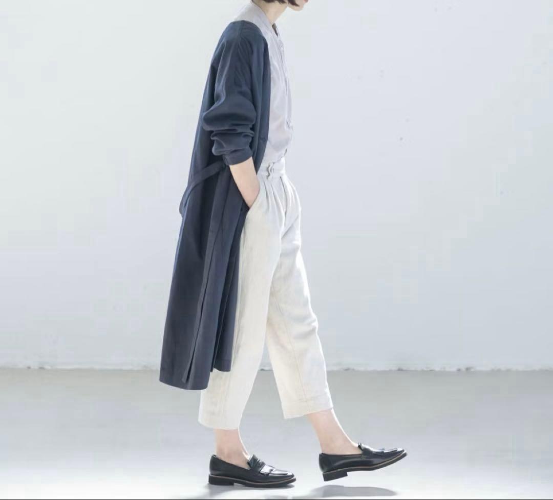 北欧暮らしの道具　香菜子さんとつくったアトリエコート　ネイビー　コットン　リネン
