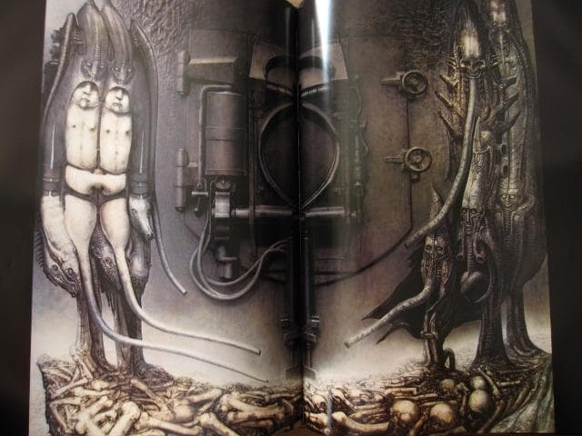 H.R.GIGER’S NECRONOMICON　H.R. ギーガー　難有