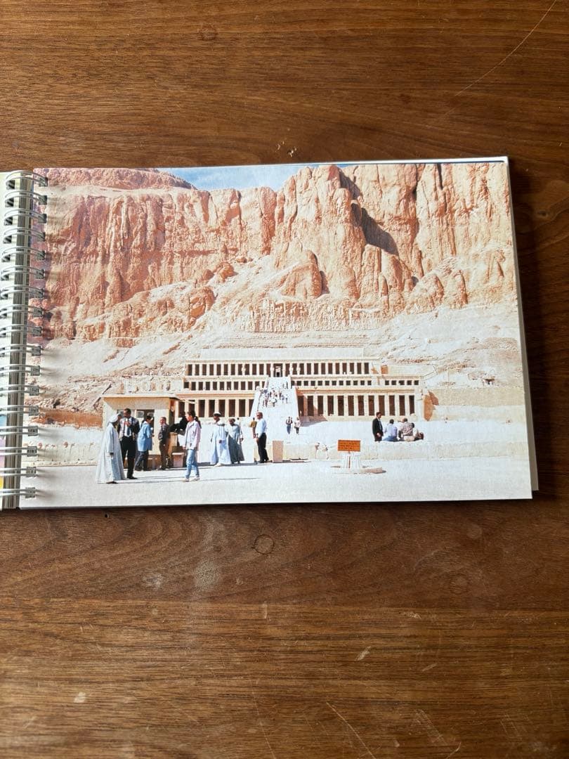 【レア】Egypt THEN AND NOW エジプト過去と現在　イラスト本