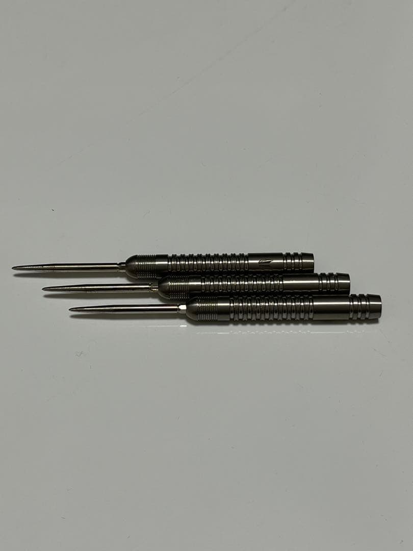 target ハードダーツ Dimitri vandenBergh G2 23g