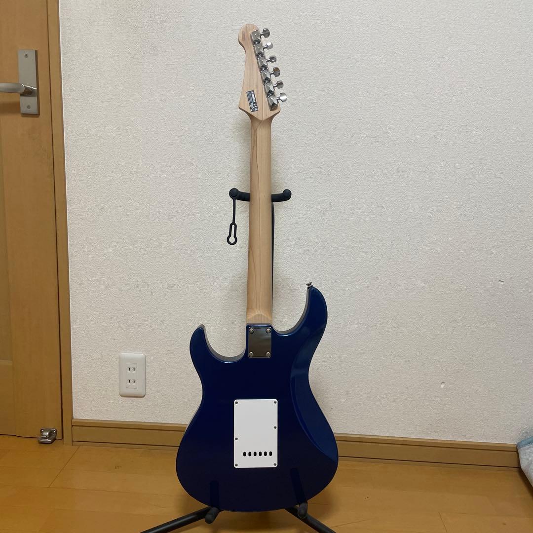 Yamaha パシフィカ012メタリックブルー