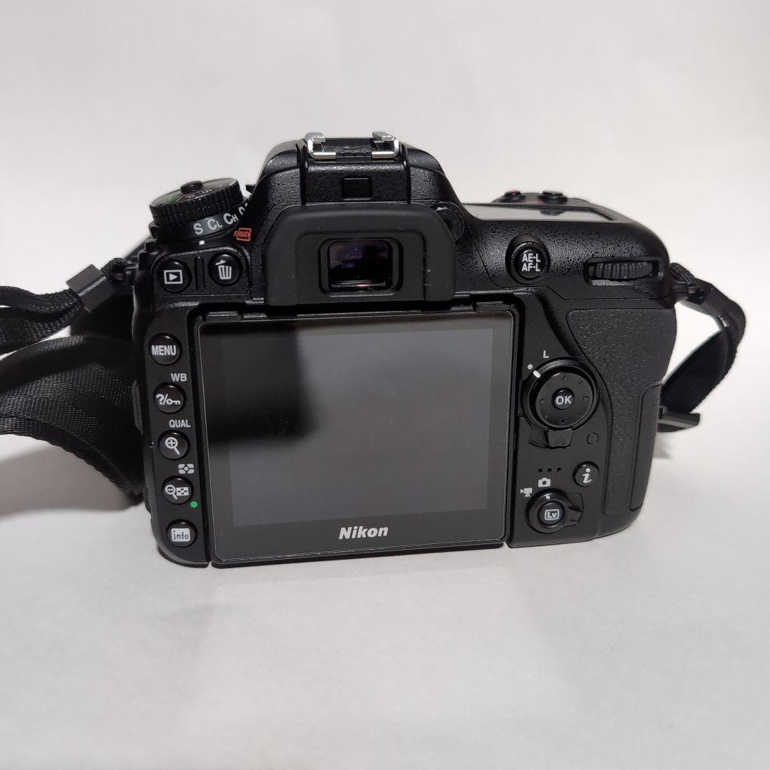 Nikon D7500 デジタル一眼レフカメラ 本体