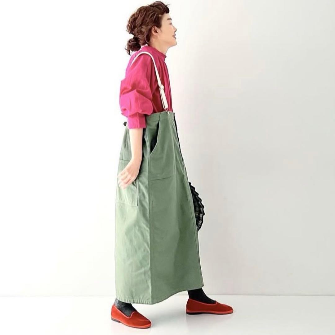 nest robe（ネストローブ）| ￼ バックサテンデッキスカート