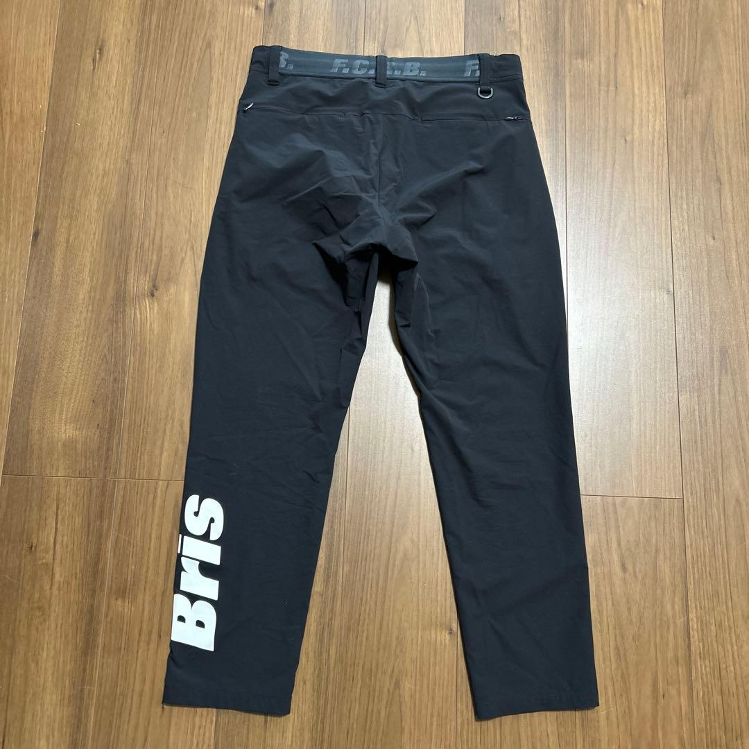 F.C.R.B ドライ　ストレッチ　テーパードパンツ　黒