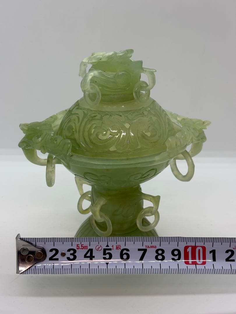 #中国美術　翡翠　彫刻　香炉　置物　アンティーク