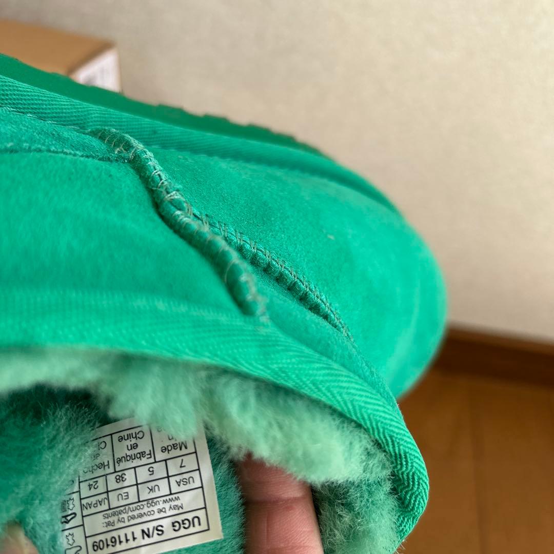 UGG ターコイズ ムートンブーツ