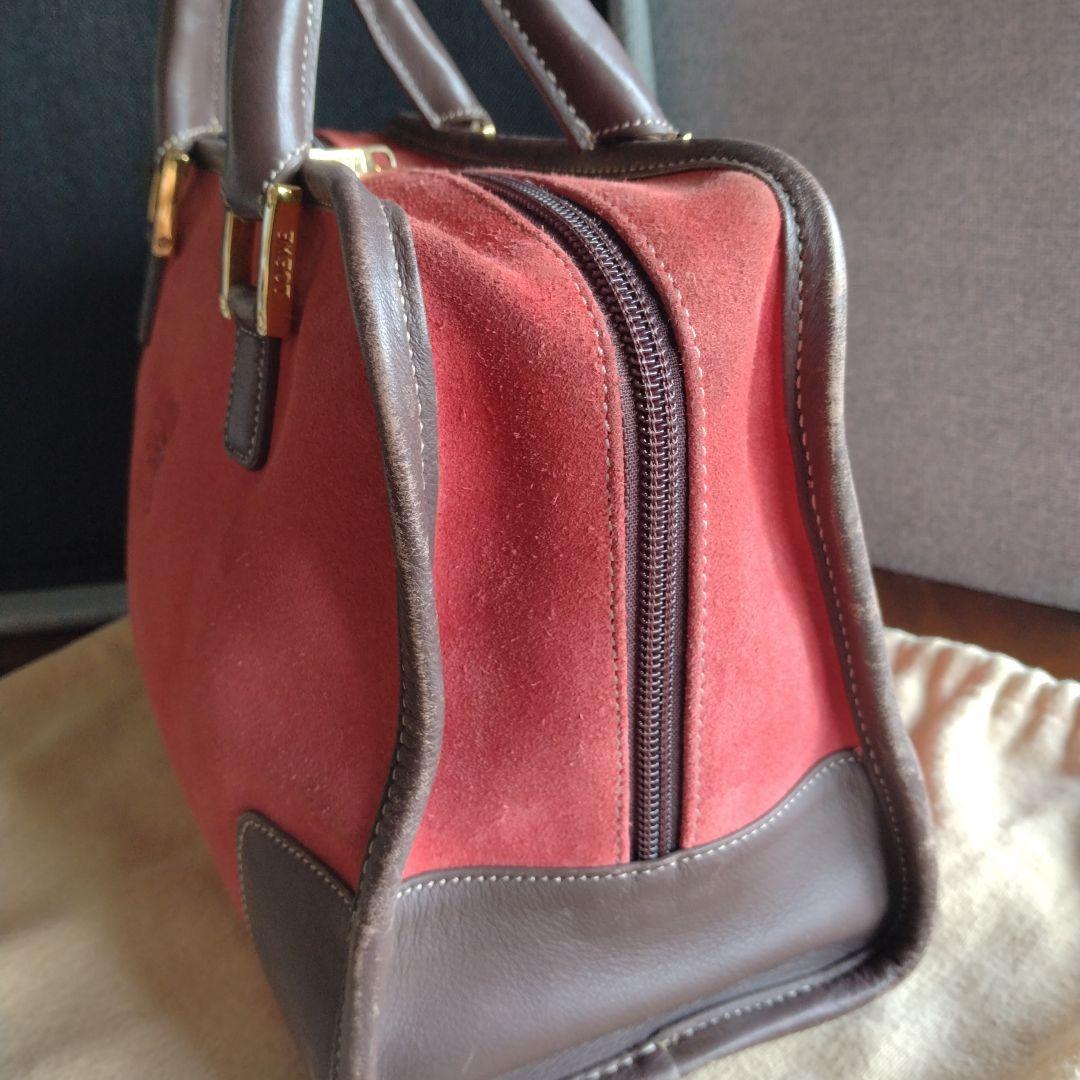 LOEWE アソナスエードバック