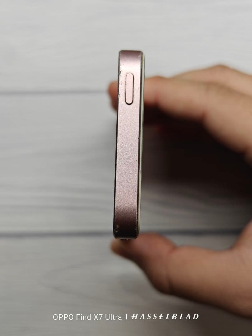iPhone SE 初代 64GB ローズゴールド バッテリー99%
