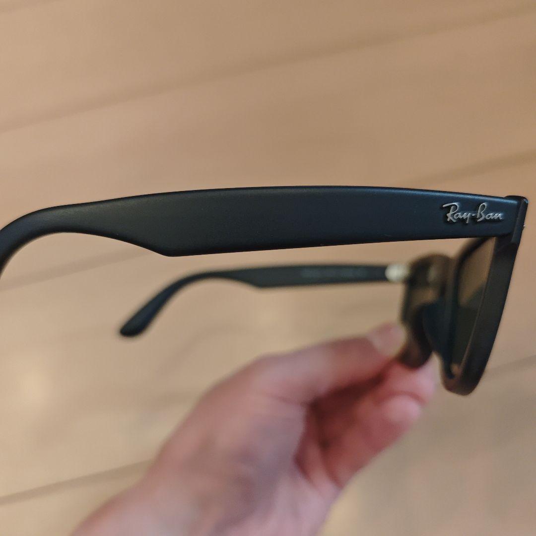 Ray-Ban RB 2140-F ブラック サングラス ケース付き