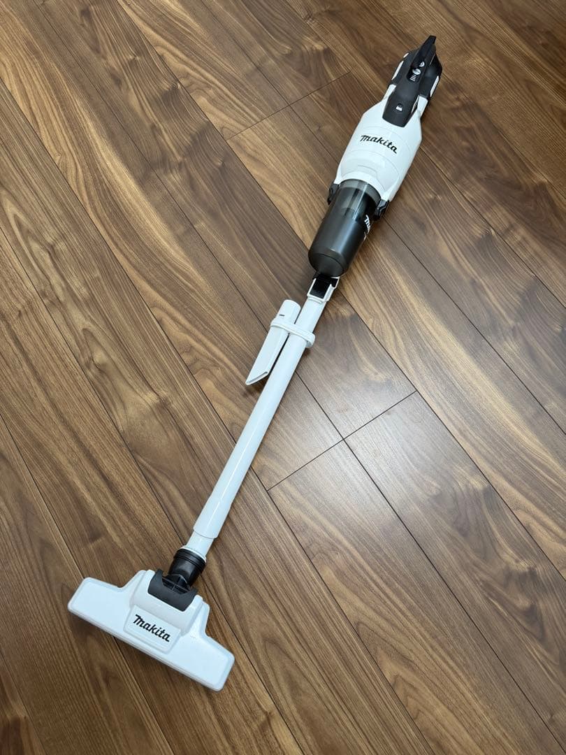 Makita 充電式クリーナー CL003GRDW 40V 本体 充電器