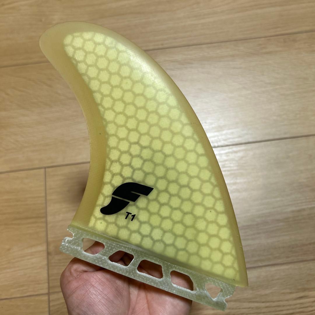 フューチャーフィン　T1 ツインスタビ