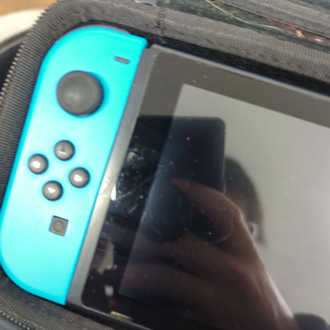 Nintendo Switch　ジャンク品　電源は入るだけ