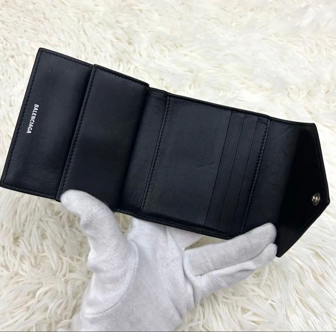 【美品】BALENCIAGA 三つ折り財布 スタームーン黒白 星柄