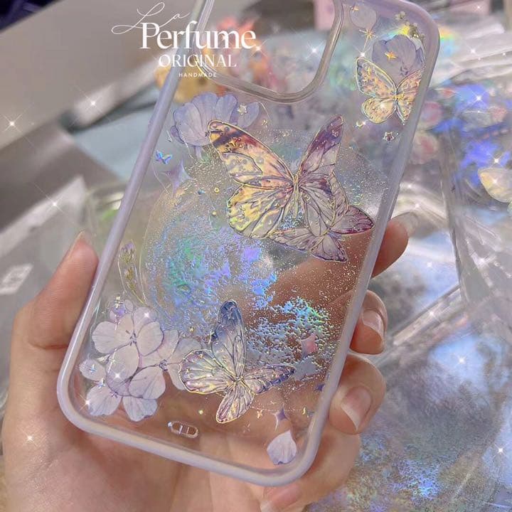 バタフライ♡キラキラ✨レインボー 花 フラワー 惑星 フチ iPhoneケース