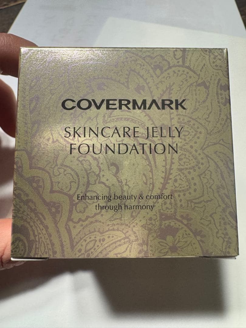COVERMARK スキンケアジェリーファンデーション 01 30g