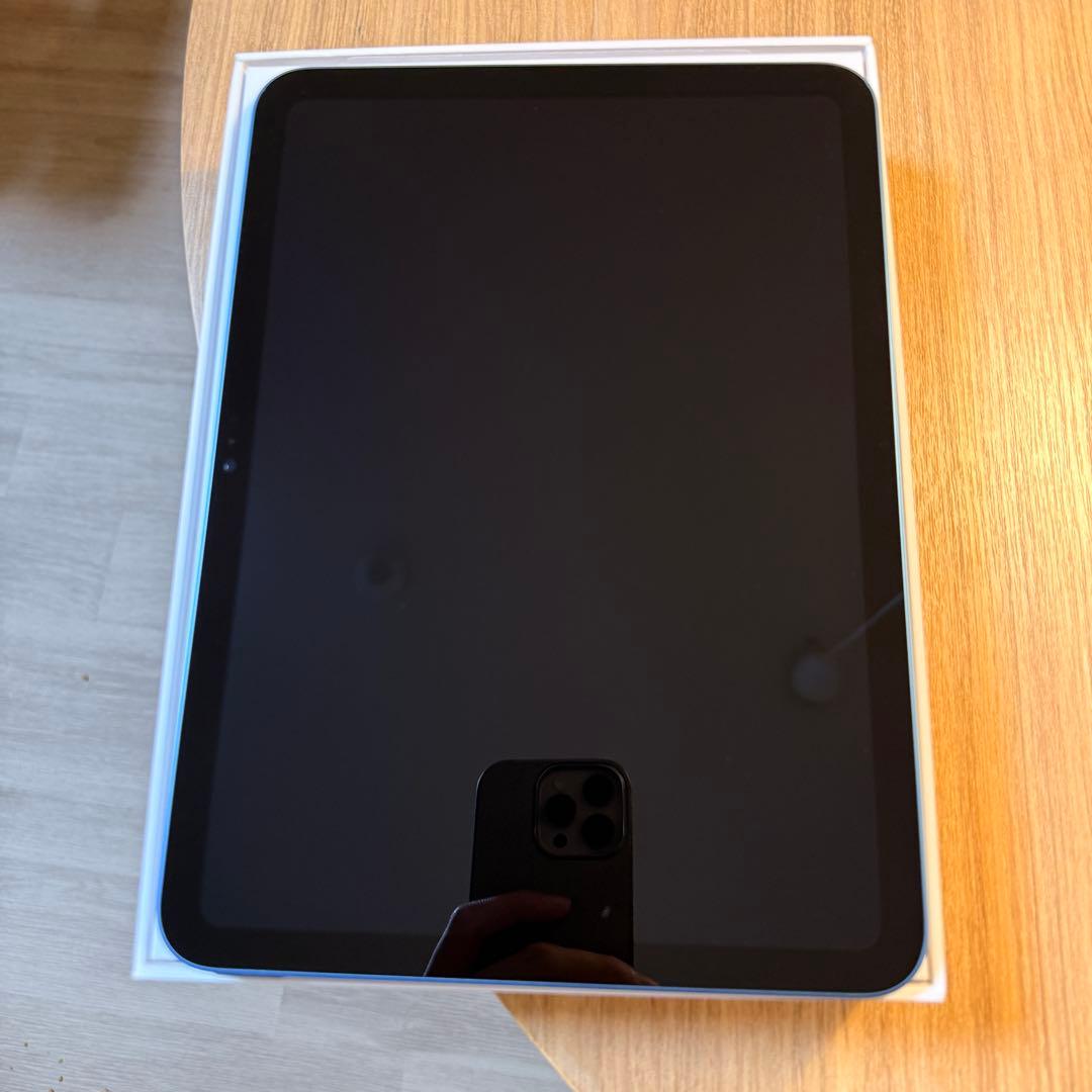 iPad A16 充放電1回128GB Wi-Fi ブルー 箱あり 充電器付き