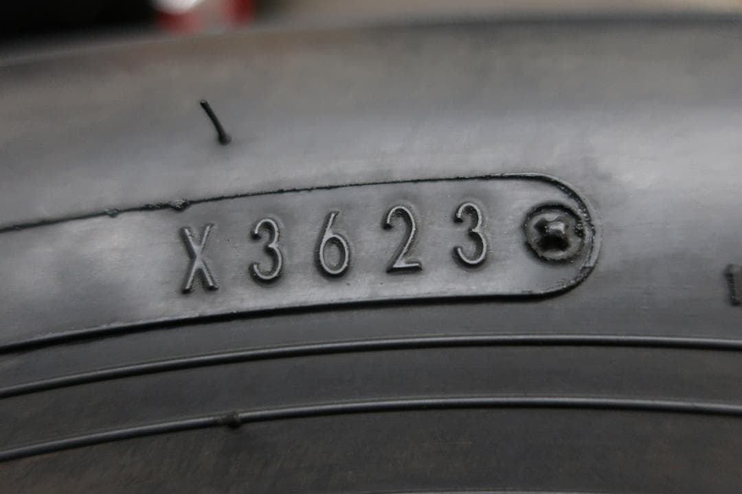 2023年　ダンロップ　ルマン　Vプラス　205/55R16　国産　バリ溝　4本