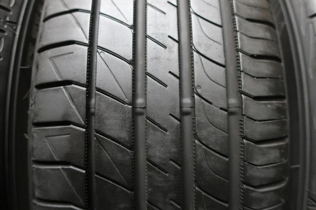 2023年　ダンロップ　ルマン　Vプラス　205/55R16　国産　バリ溝　4本