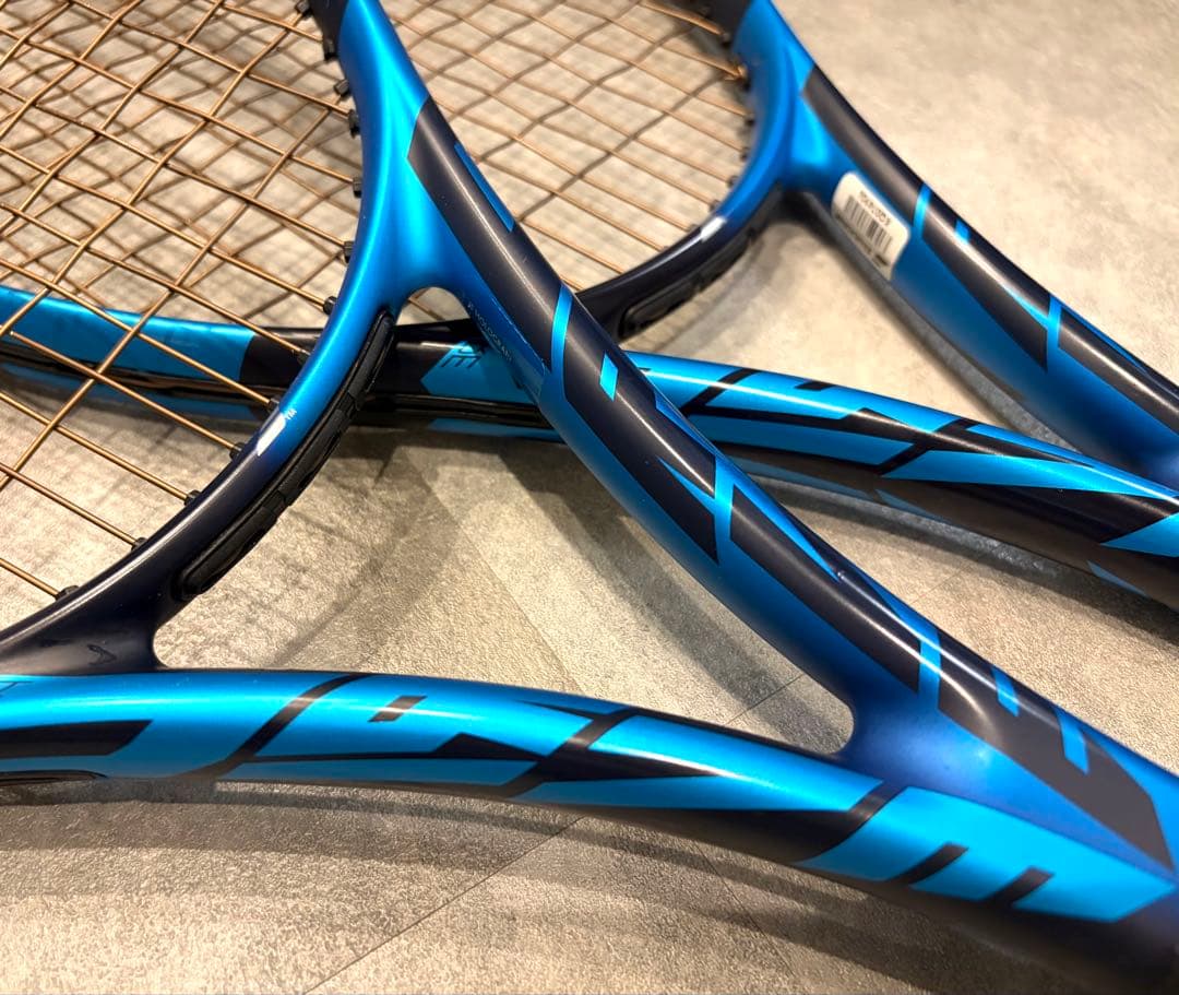 Babolat「PURE DRIVE 2021」2本セット（3点おまけ付き）