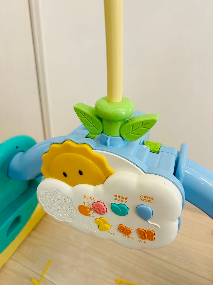 ほぼ新品未使用　くまのプーさんえらべる回転6WAYジムにへんしんメリー最終値下げ