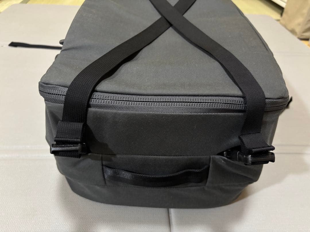 希少 ARC’TERYX COVERTCASE アークテリクスコバートケース