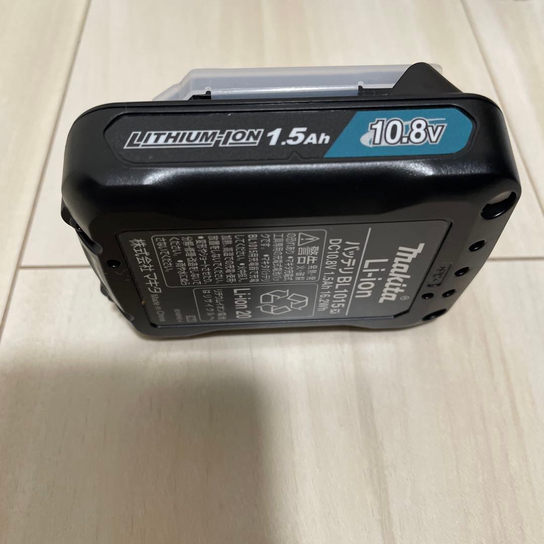 【美品】makita マキタ CL107FD 掃除機 バッテリー、充電器付き