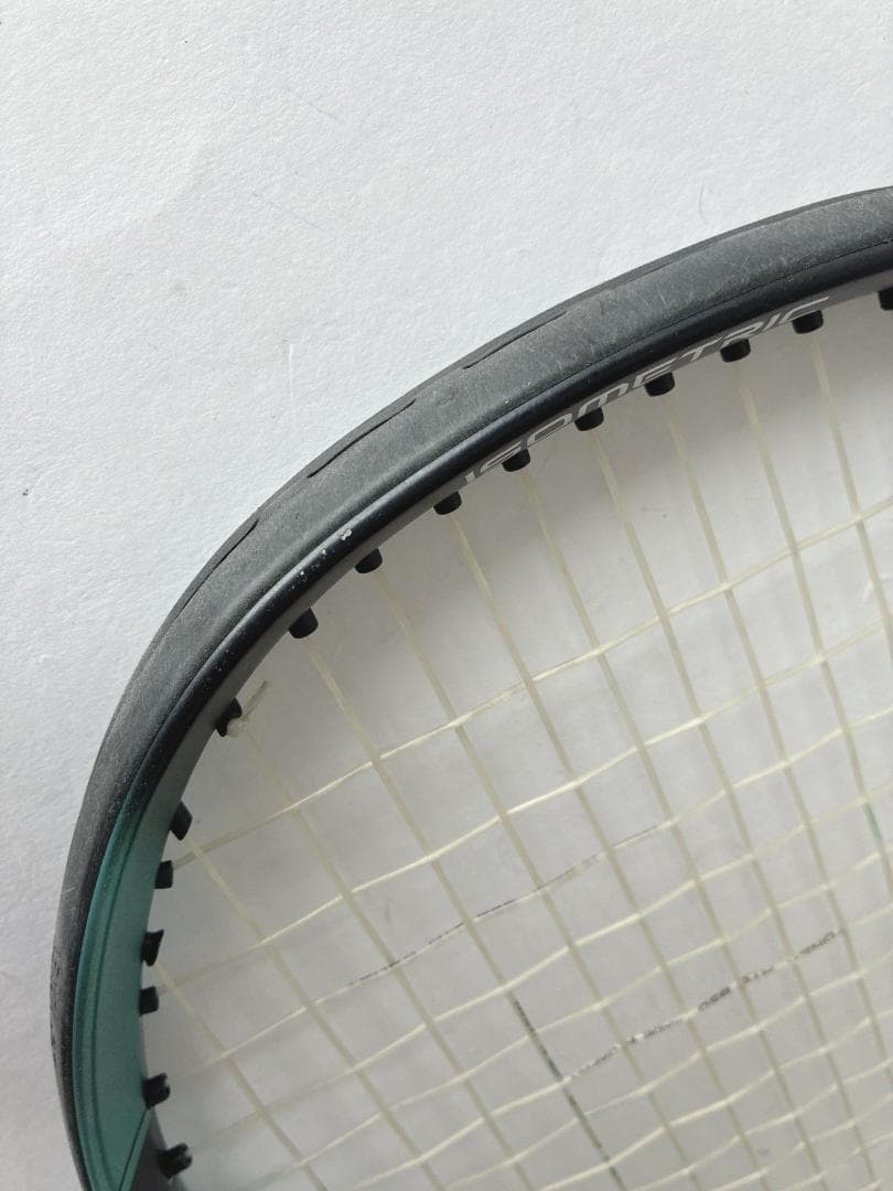 ⭐️美品⭐️YONEX EZONE100　2022 G2　ケース付