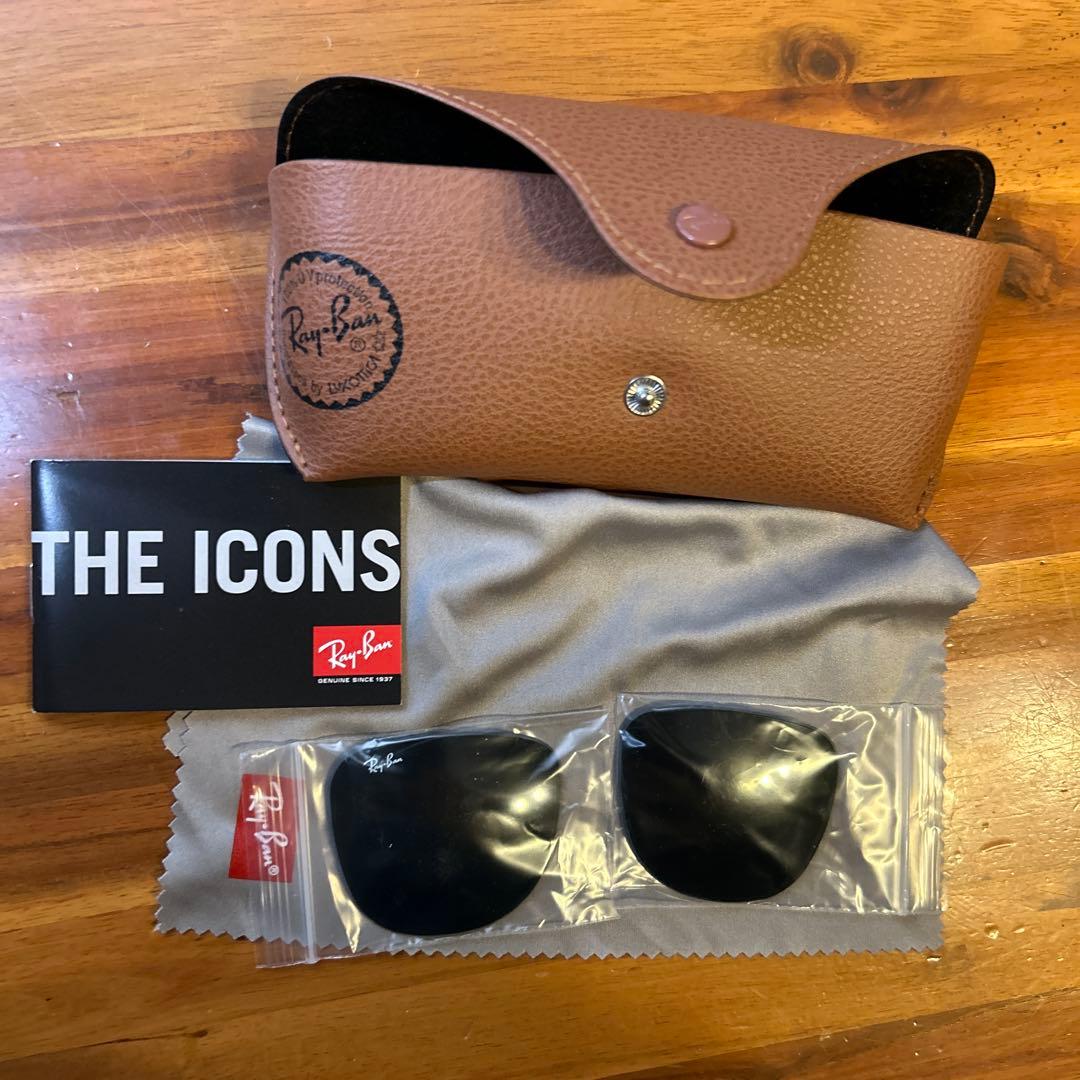 Ray-Ban RB2140F Wayfarer サングラス