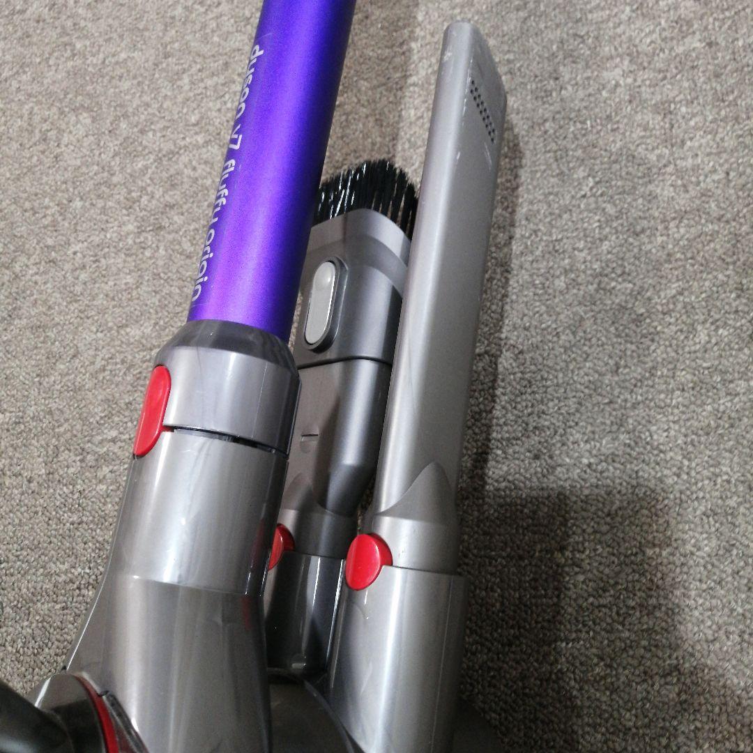 彼*岸様 Dyson V7 Fluffy Origin 本体　実動・完品❤　送料