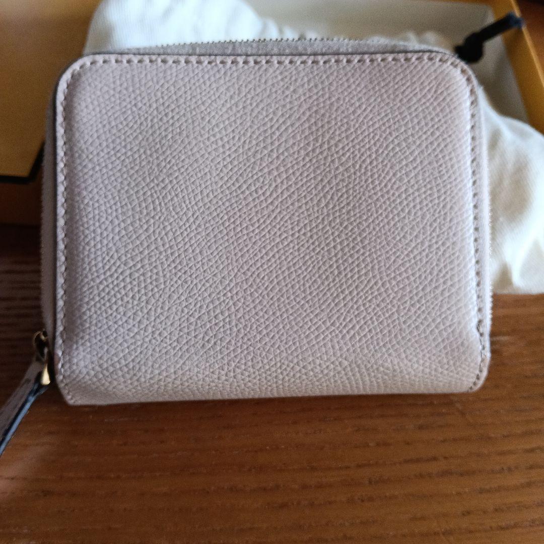 FENDI ライトピンク 三つ折り財布 保存袋付き