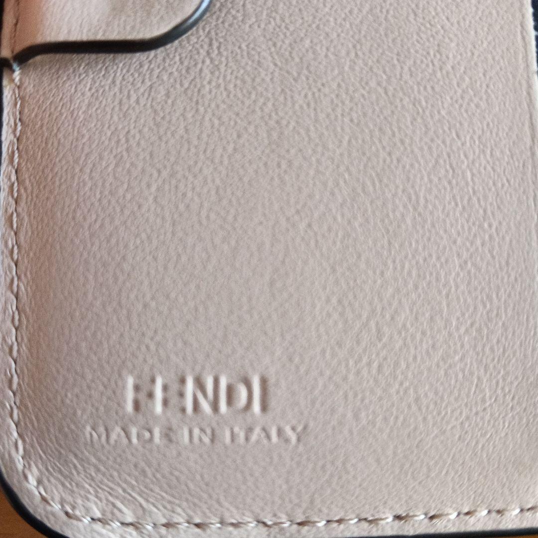 FENDI ライトピンク 三つ折り財布 保存袋付き