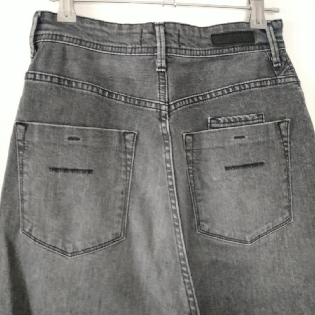 【美品】YANUK ルーズストレート JOAN ジョーン 25 ULG　グレー