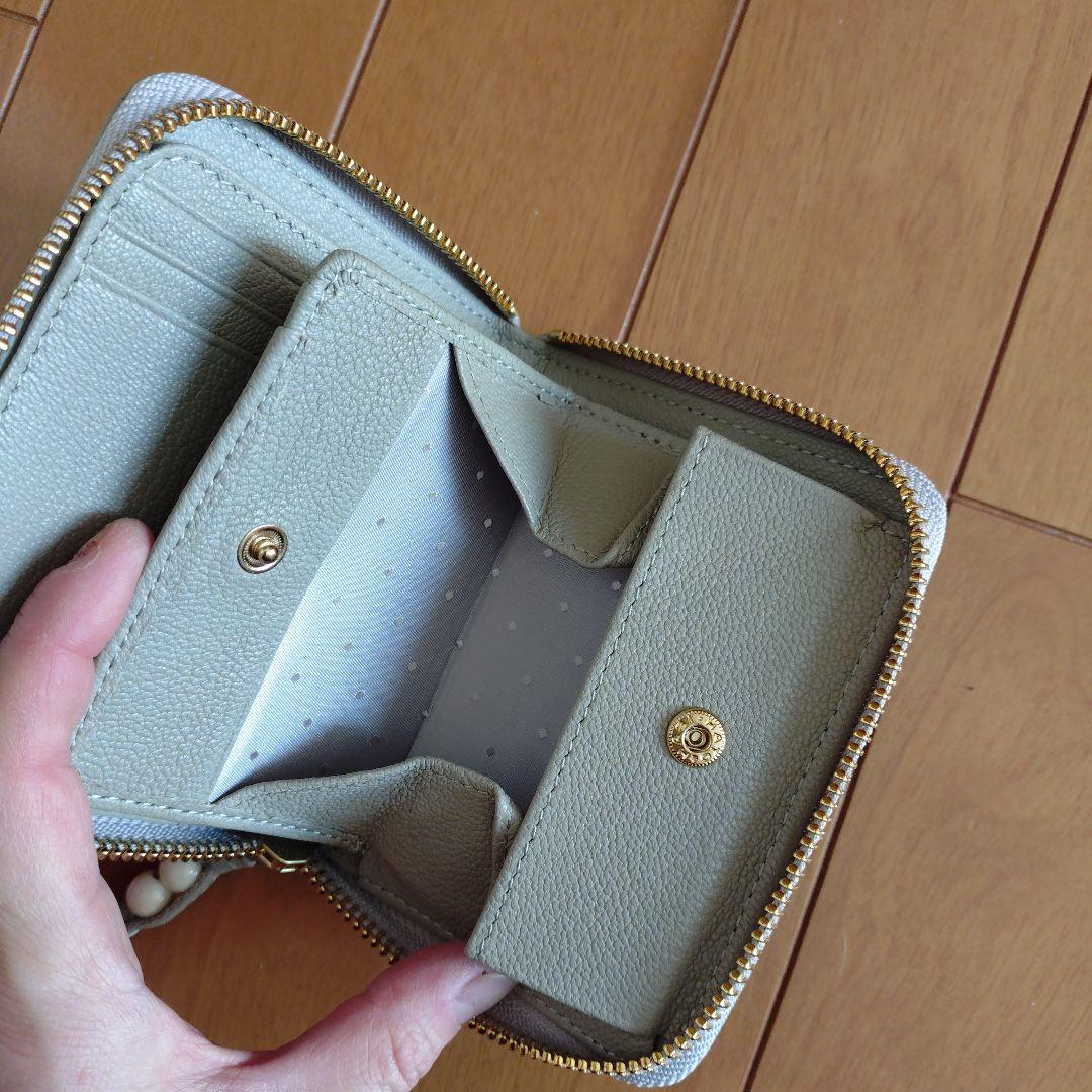 ★未使用★percheドット2つ折り財布