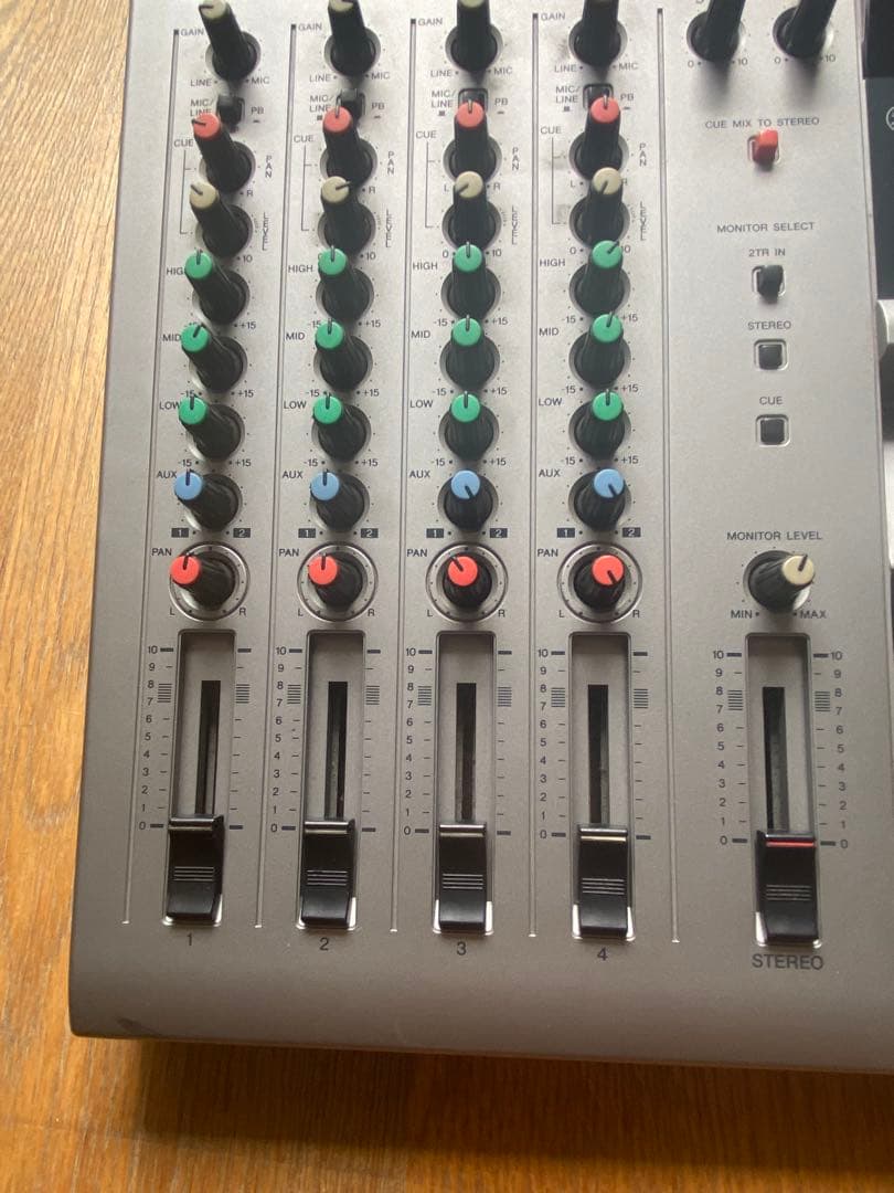 YAMAHA MD4S マルチトラック MDレコーダー 中古品・電源ケーブル付き