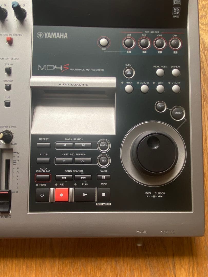 YAMAHA MD4S マルチトラック MDレコーダー 中古品・電源ケーブル付き